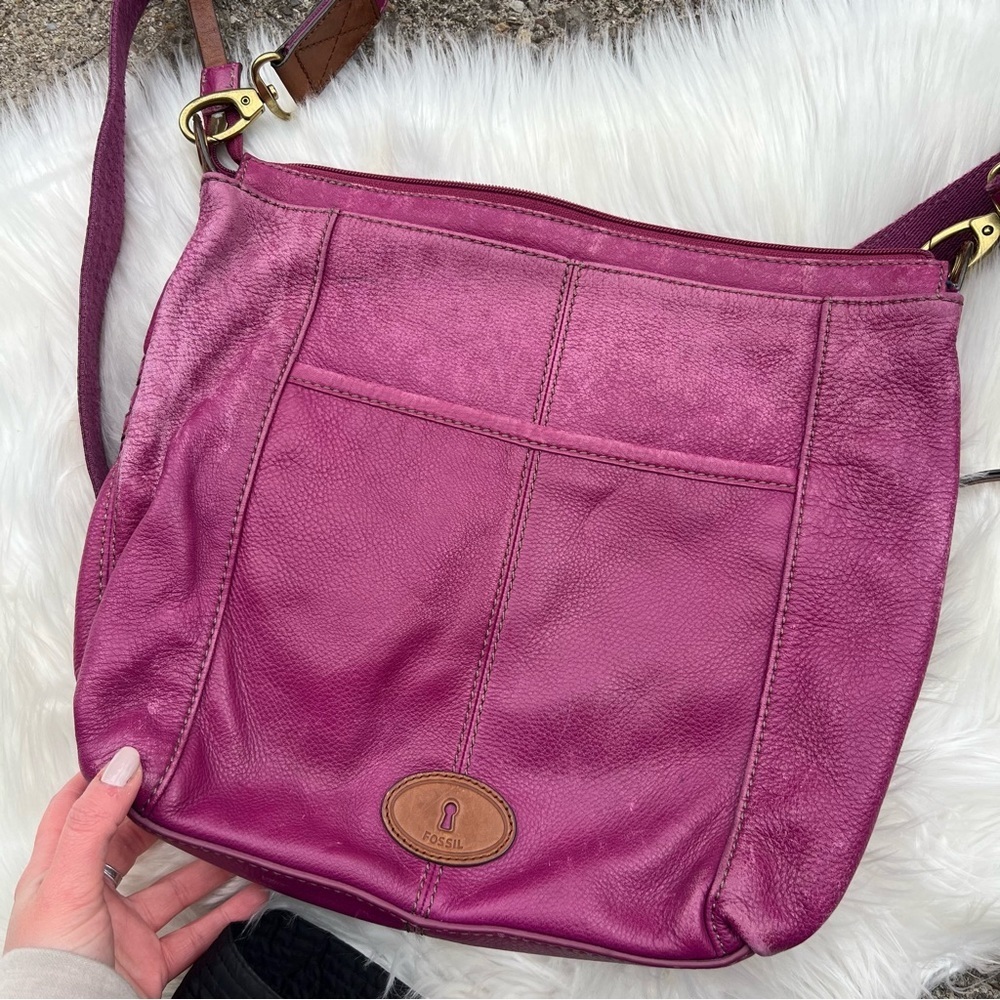 Fossil Magenta Purple Crossbody Purse - Picture 4 of 4